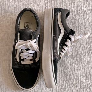 VANS Old Skool Skater Sneaker (Men’s /Older child)